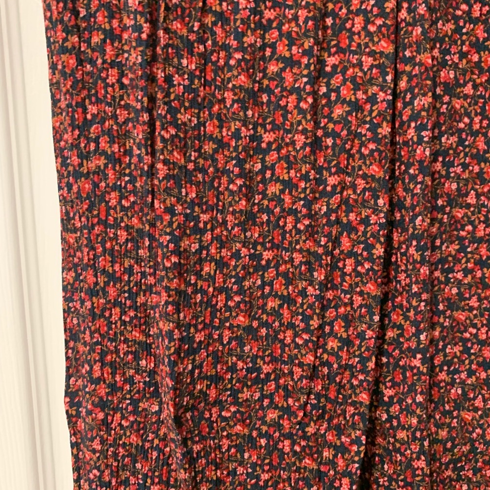 American Eagle pink and red tie front paperbag waist flowy pants - Picture 3 of 9